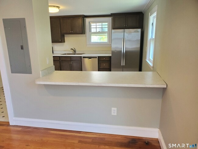 Building Photo - 31 Bellevue St