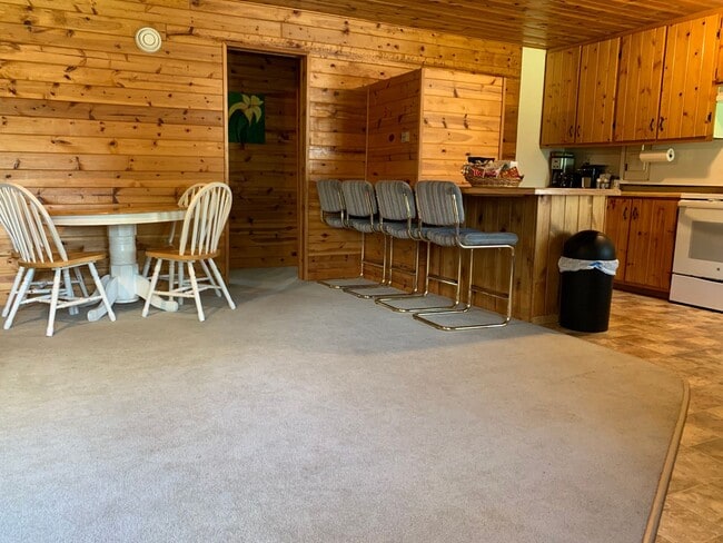 Building Photo - LONG TERM RIVERFRONT CABIN