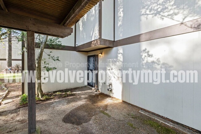 Building Photo - 5535 Quail Thicket