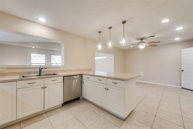 Building Photo - 8611 Hanford Dr