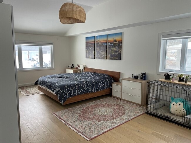 Building Photo - 17 Margaret Rd