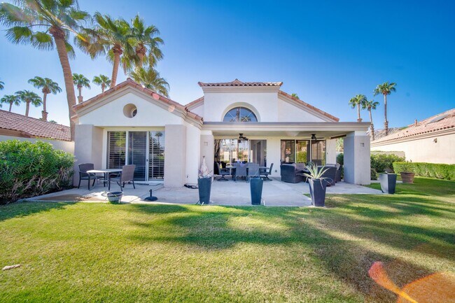 Building Photo - 55935 Pinehurst