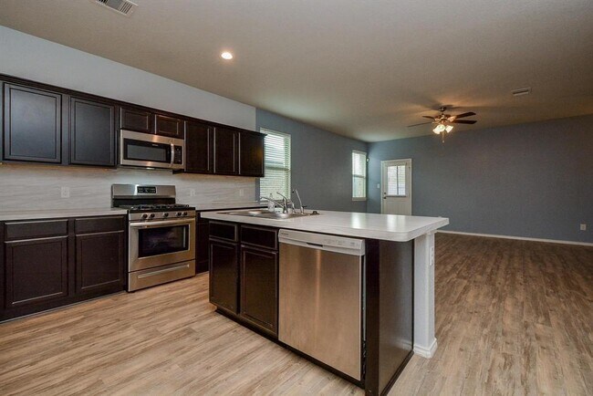 Building Photo - 6035 Purple Iris St