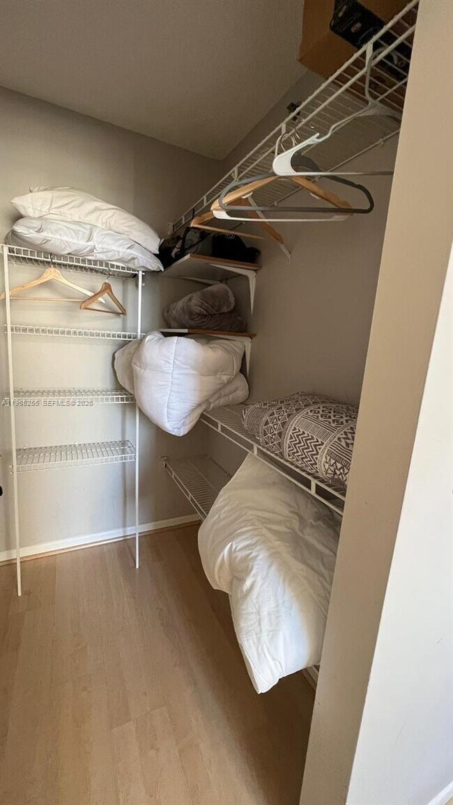 Building Photo - 19801 E Country Club Dr