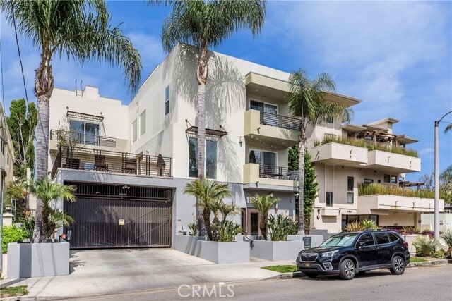 Building Photo - 11851 Laurelwood Dr