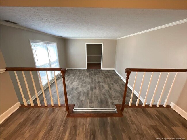 Building Photo - 619 Lufkin Cir