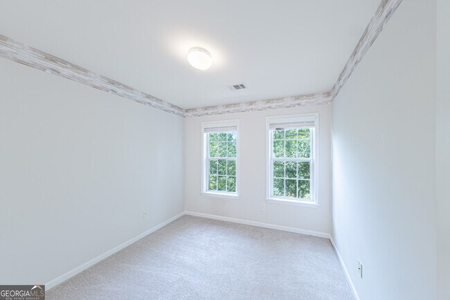 Building Photo - 3423 Lathenview Ct