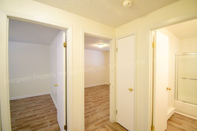 Building Photo - 1244 Maple St
