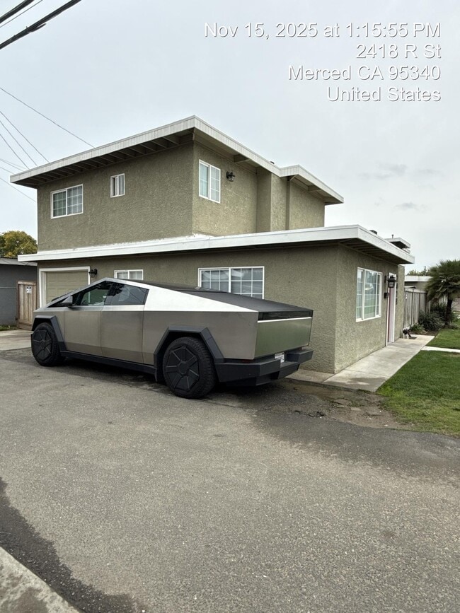 Primary Photo - 2418 R St