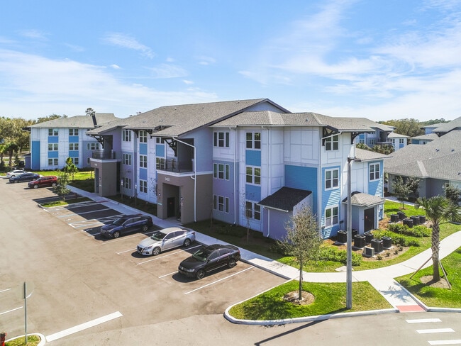 Building Photo - Orchid Lake Apartments