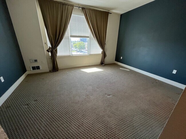 Building Photo - 1556 Brunswig Ln