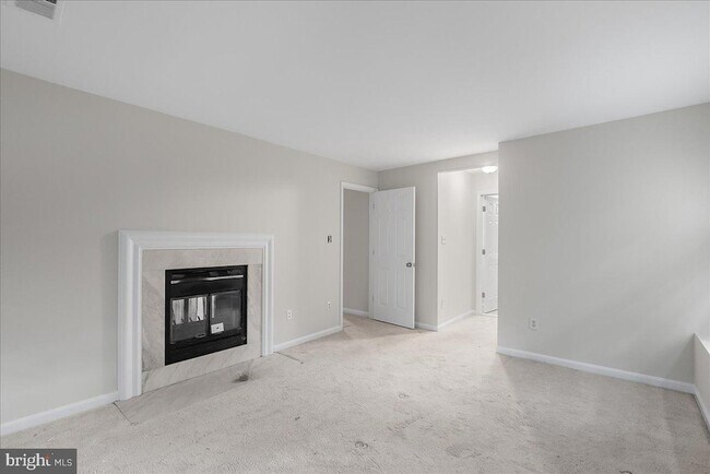 Building Photo - 11709 Karbon Hill Ct