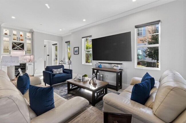 Building Photo - 620 Inlet Waters Cir