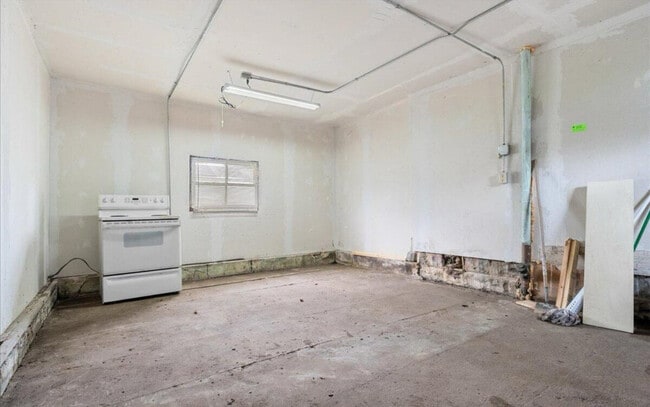 Building Photo - 410 Dunlap St