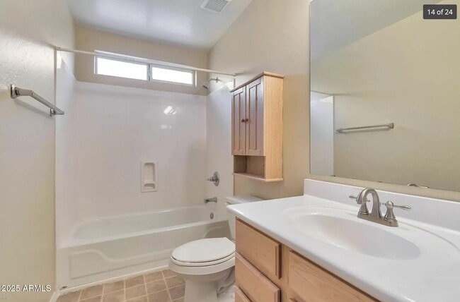 Building Photo - 315 W Mountain Sage Dr