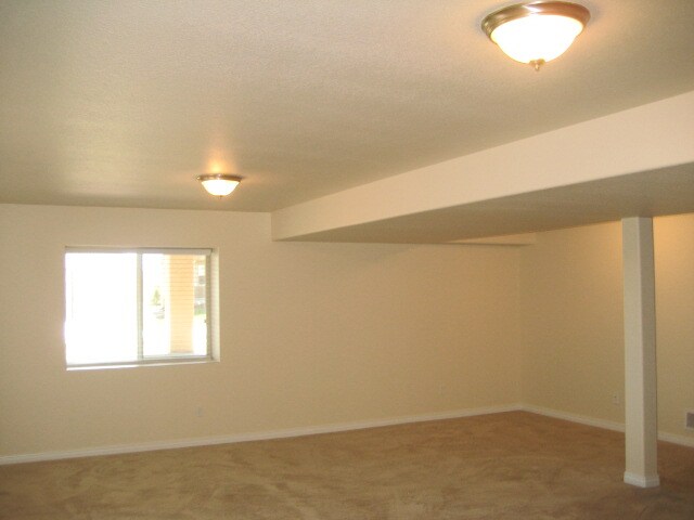 Building Photo - 13818 Firefall Ct