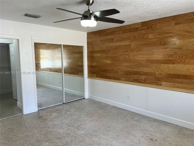 Building Photo - 4725 NW 4th St