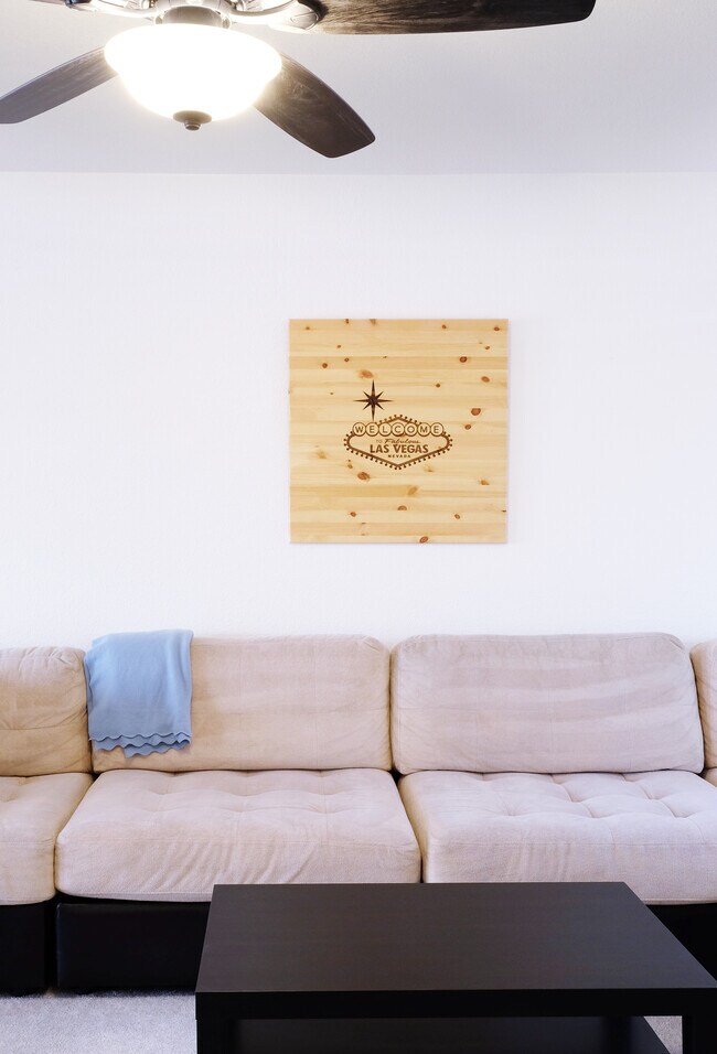 Primary Photo - 6127 Meadowhaven Ln