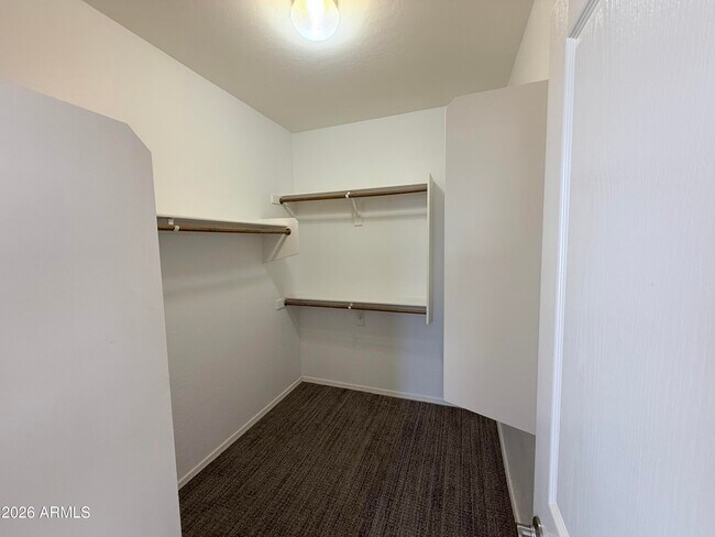 Building Photo - 7310 E Mallory Cir