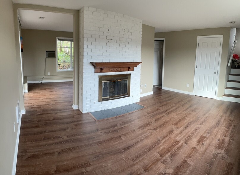 Downstairs and Living Room - 4360 Imperial Dr