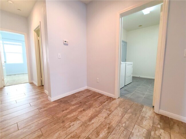 Building Photo - 7539 Prairie Dr