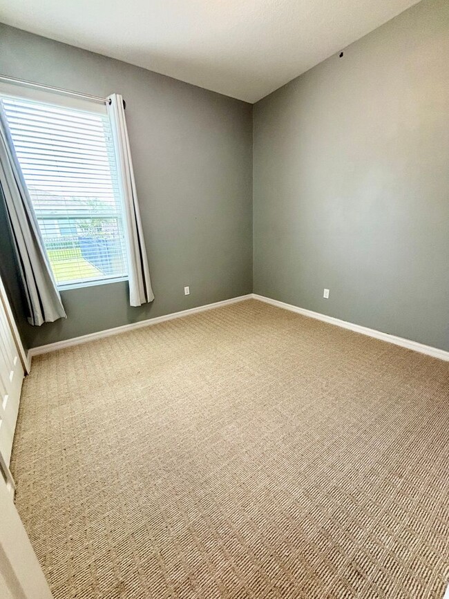 Building Photo - Available now! Overlook at Hamlin Winter G...