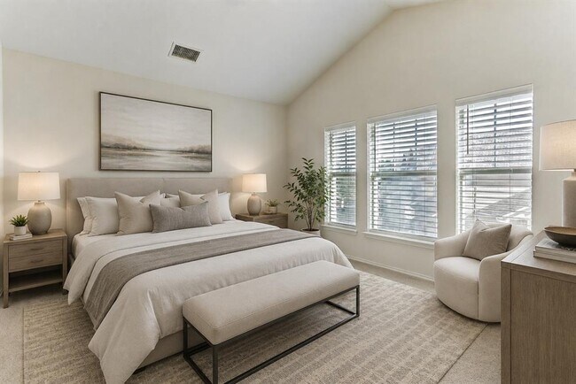 Building Photo - 20904 Waterside Dr