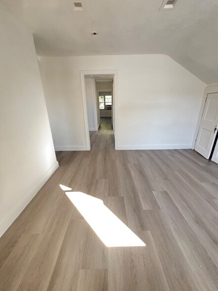 Building Photo - 1967 NW 24th Ave