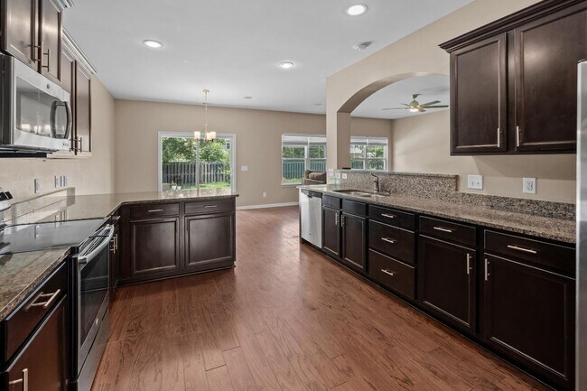 Building Photo - 4540 Garden Hills Loop