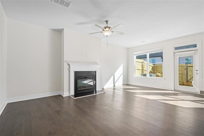 Building Photo - 28 Auburn Valley Wy