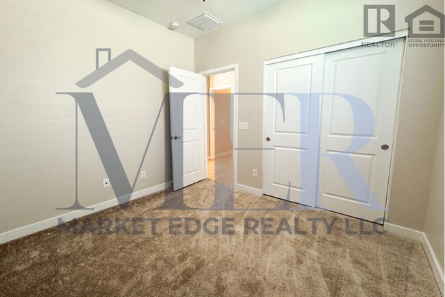 Building Photo - 3Bed/2Bath House in Buckeye! JOIN THE WAIT...