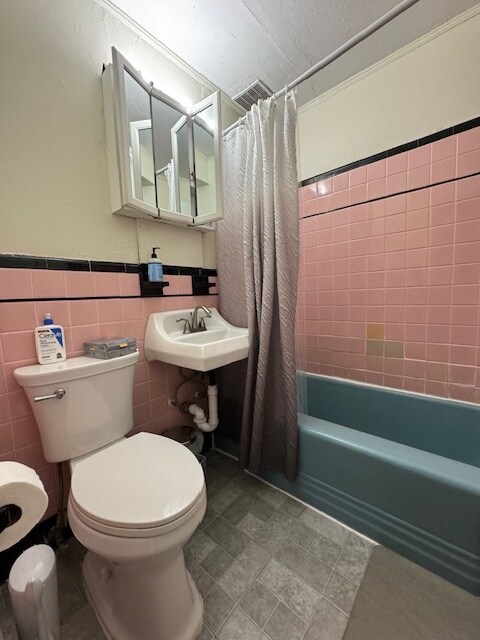 Building Photo - 43 Bay State Rd