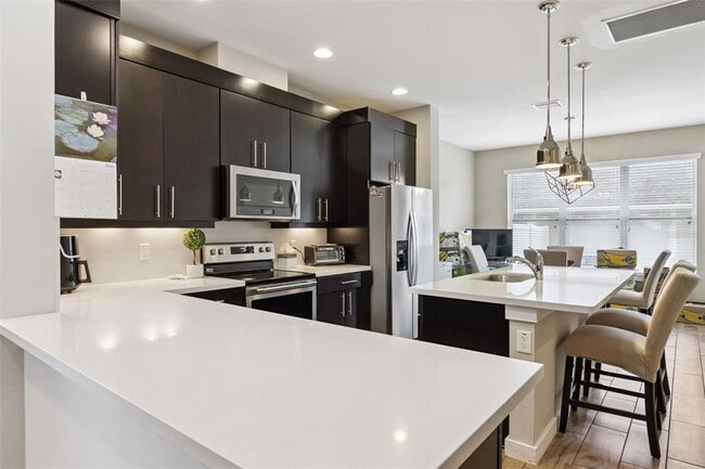 Building Photo - 7242 Serenity Bend