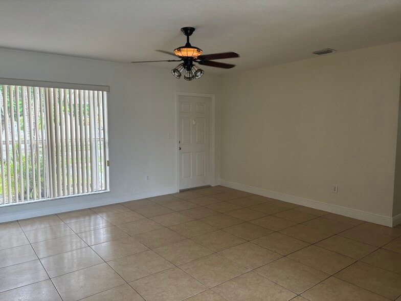 Building Photo - 12530 SW 188th Ter