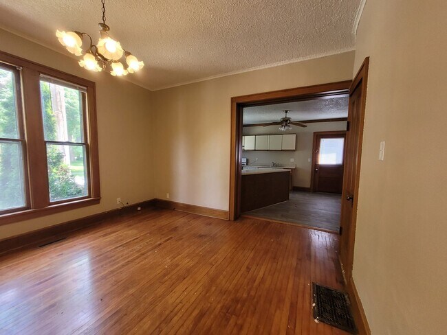 Building Photo - 757-759 17th Street