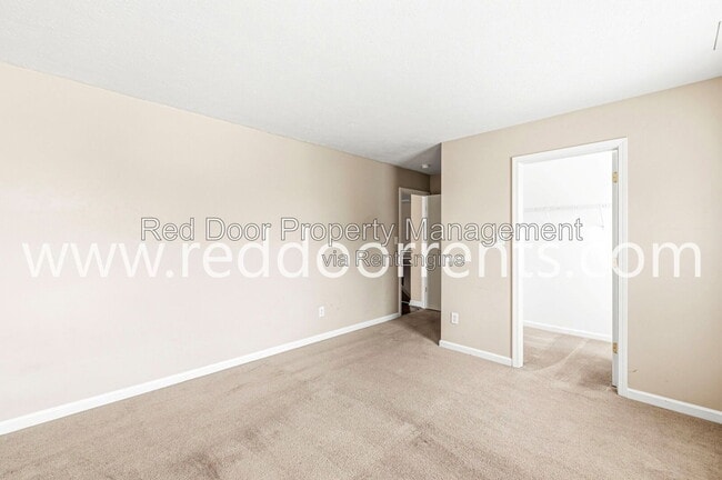 Building Photo - 12419 Deerview Dr