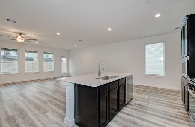 Building Photo - 12312 Frisco Cv Ct