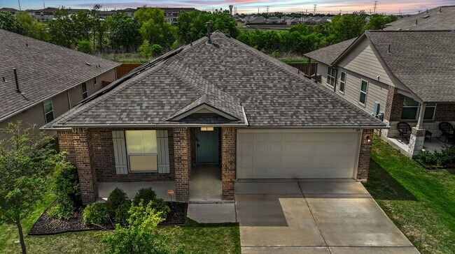 Building Photo - 109 Rochester Ln