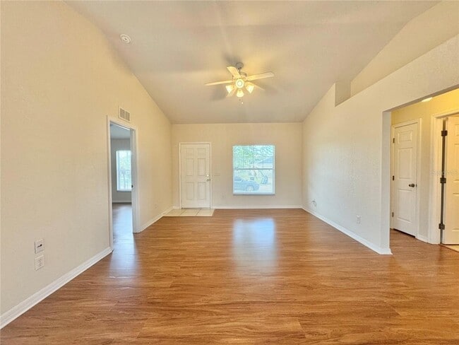 Building Photo - 472 Lake Eloise Pointe Blvd