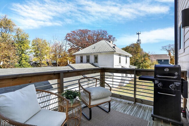 Building Photo - 816 East 21st St