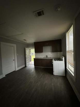 Building Photo - 4475 Ector Ave