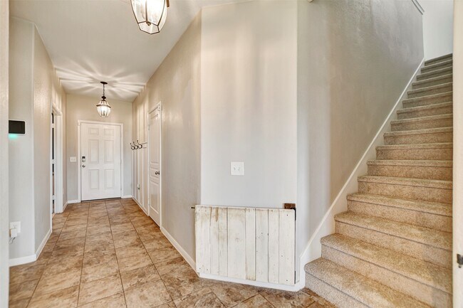 Building Photo - 5439 Baronet Dr