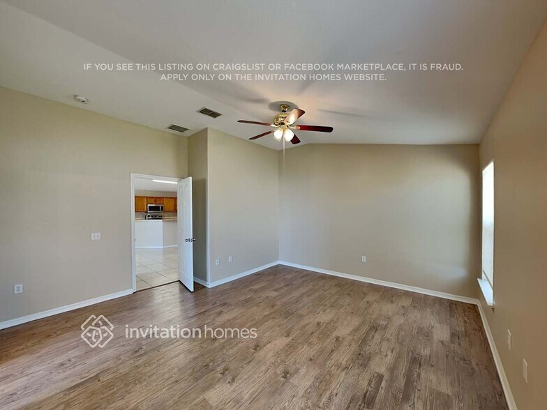 Building Photo - 1437 Bluff Loop