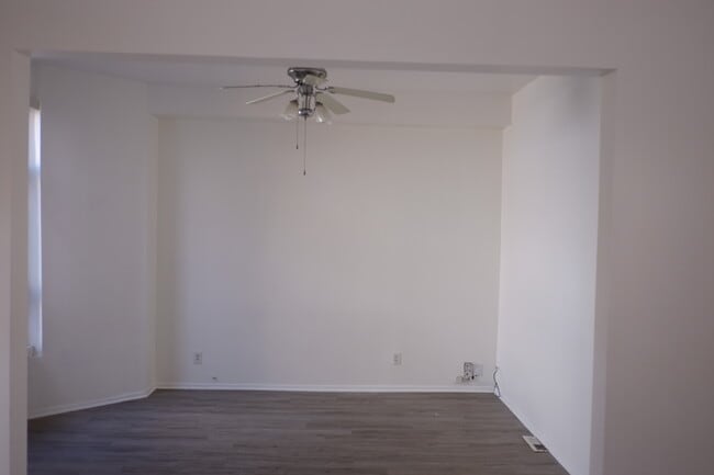 Building Photo - 3525 W Fullerton Ave