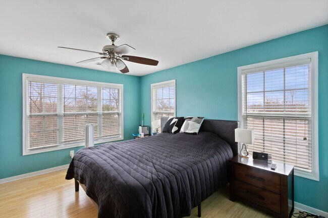 Building Photo - Waterfront Living in Colonial Beach | Monroe Bay Views | 3BR Townhome w/ Garage | 2,200 Sq Ft