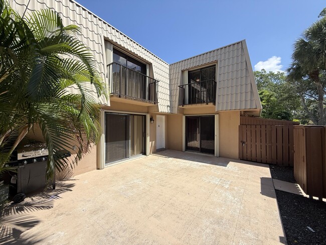 Building Photo - 5741 57th Way