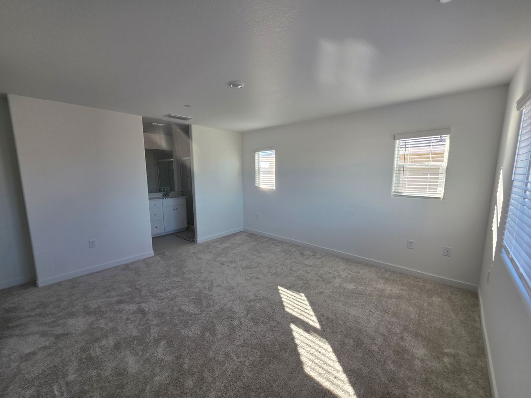 Building Photo - 12663 Snowy Owl Wy