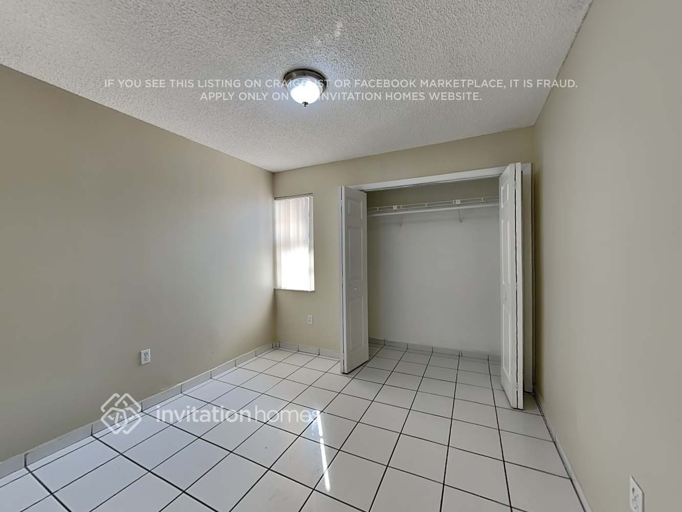 Building Photo - 4711 SW 142nd Ct