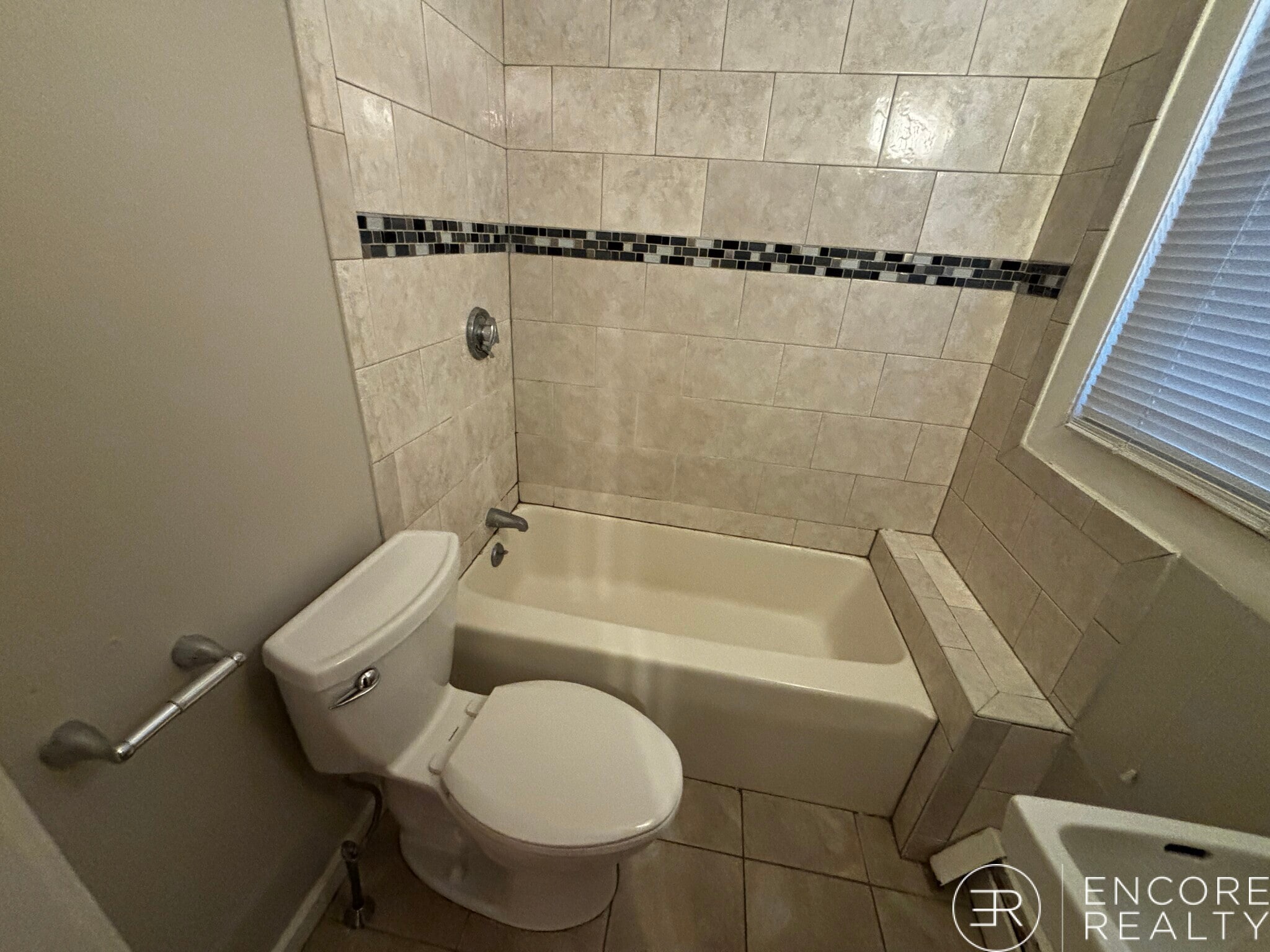 Building Photo - 26 John F. Kennedy St