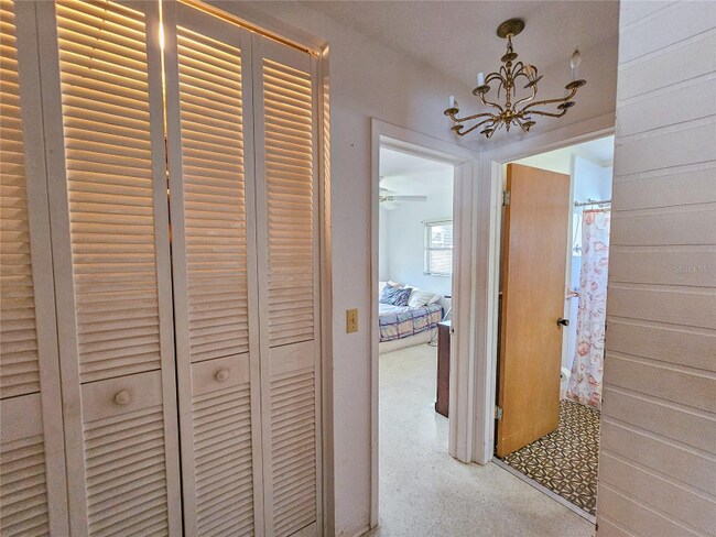 Building Photo - 2066 High Ridge Dr